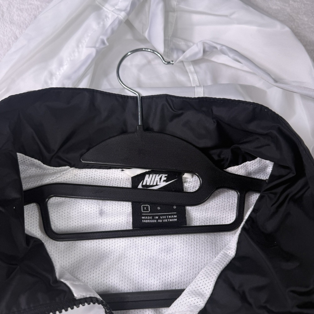 Vintage Nike Windrunner Windbreaker Jacket Large Black White Hooded Colorblock - Picture 8 of 12